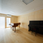 地階ピアノ室